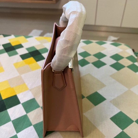 Brand new bag from Charles and Keith - Picture 7 of 9